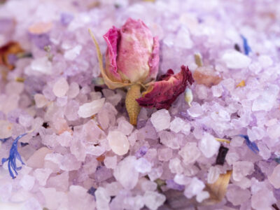 Gekleurd badzout - Lavendel droom (per 0,5 kg)